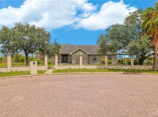 4717 Raven Cir W, Edinburg, TX 78542