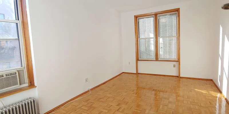Rented by Angelucci Group LLC | media 25
