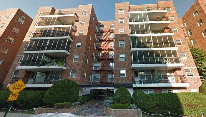 Rented by Metro Garden Realty NYC | media 24