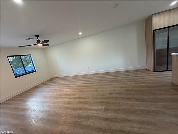 5th image of 3619 Poplar Way APT B