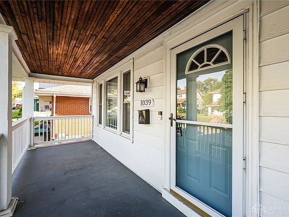 2nd image of 1039 Pritz Ave