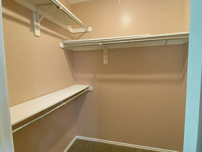 Walk-in closet