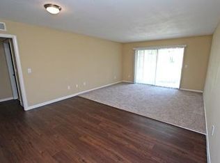 11108 Normandy Cir APT 3, Temple Terrace, FL 33617