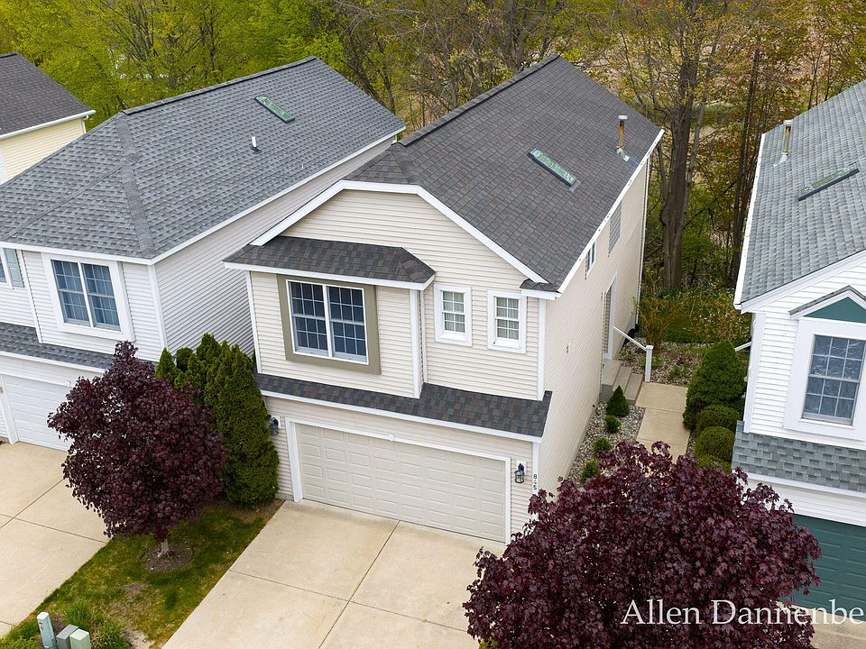 1st image of 845 Bluff Creek Dr