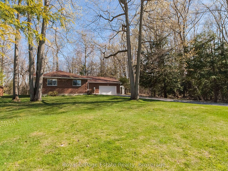 1st image of 58 Graham Cres