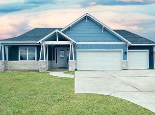 1110 Declaration Dr, Nevada, TX 75173