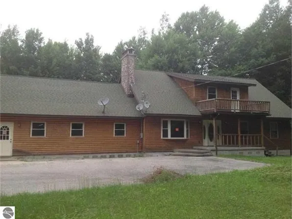 7780 Taft Rd, Mecosta, MI 49332