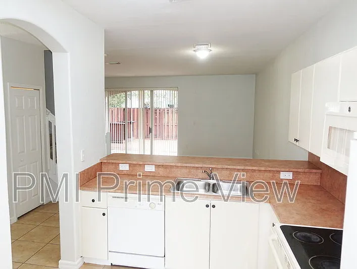 9174 SW 152nd Path — Photo 11