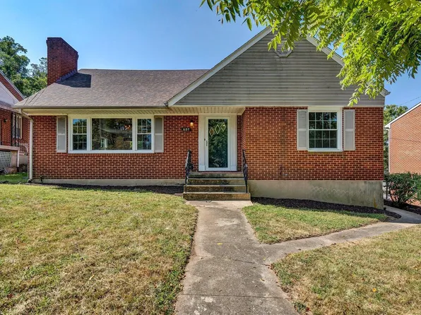 857 E Washington Ave, Vinton, VA 24179