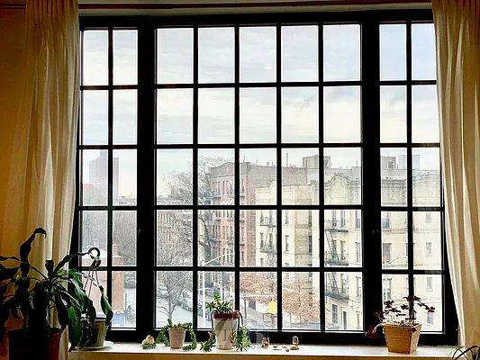 Rented by Zjama Realty Corp | media 14