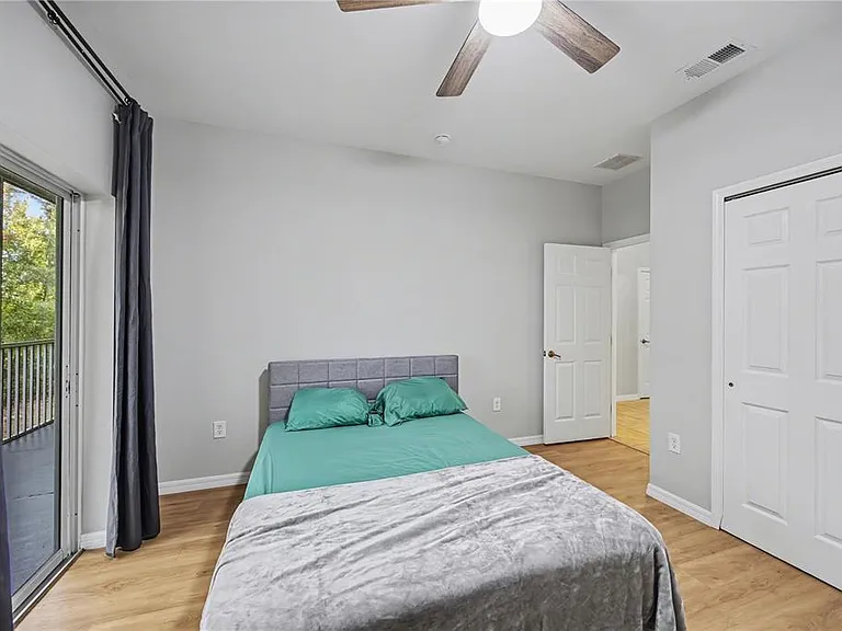 3158 Sun Lake Ct #A — Photo 17