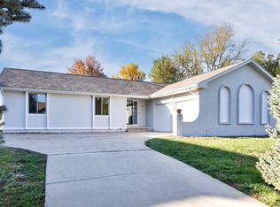 12725 Burt St, Omaha, NE 68154