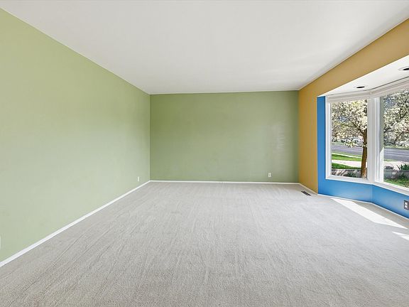 5th image of 1441 Ellendale Ave