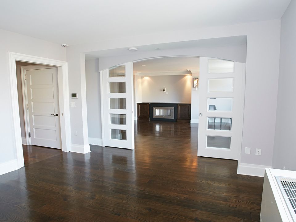 1st image of 732 W End Ave APT 6