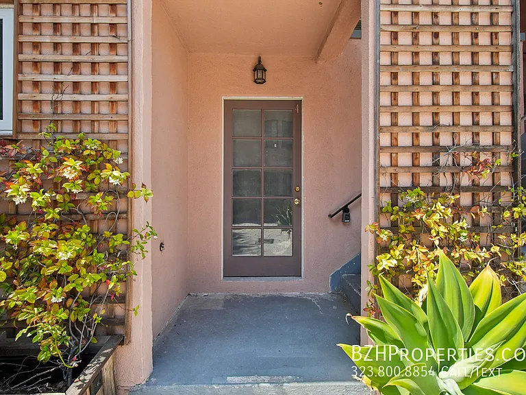 9221 Alcott St #4A — Photo 10
