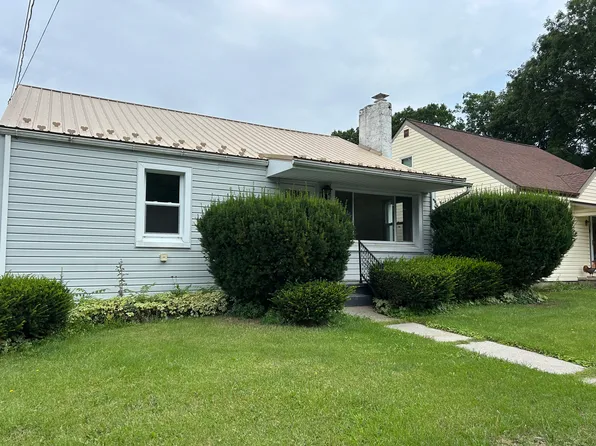 137 Jodon Ave, Pleasant Gap, PA 16823