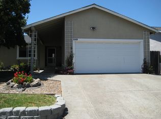 1449 Elizabeth Dr, Petaluma, CA