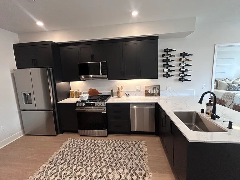 401 Grand Ave W #407 — Photo 7