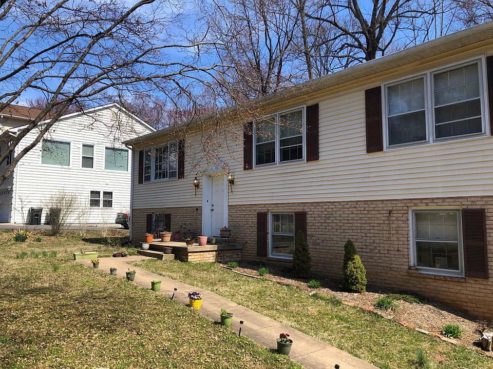 2nd image of 4807 Piney Branch Rd