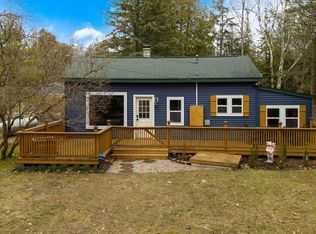 6485 Lakeshore Rd, Manistee, MI 49660