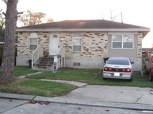 1st image of 4157 W Loyola Dr