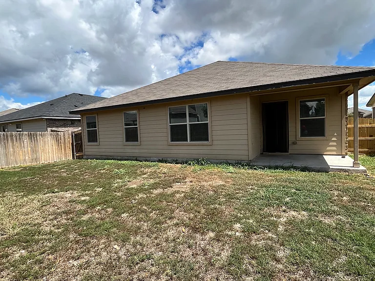 3009 Jackal Dr — Photo 34