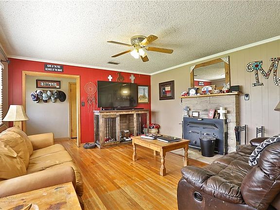4th image of 318 Sayles Ave