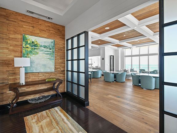 4th image of 5050 N Ocean Drive #1203