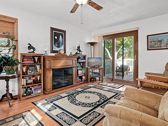 3rd image of 5563 Asbury St