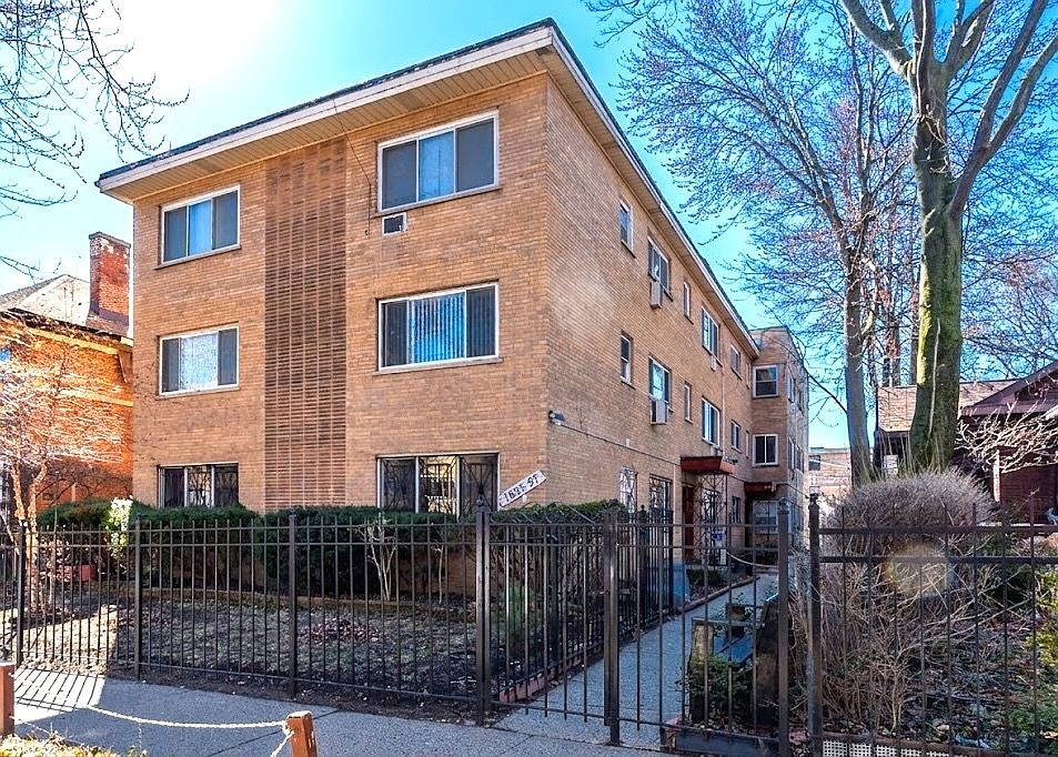 1st image of 1657 W Farwell Ave APT 2D
