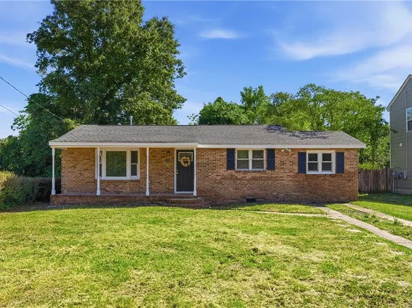 1349 Great Bridge Blvd, Chesapeake, VA 23320