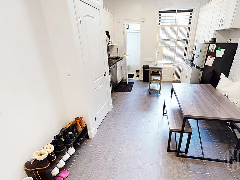 533 E 87th St #3E — Photo 13