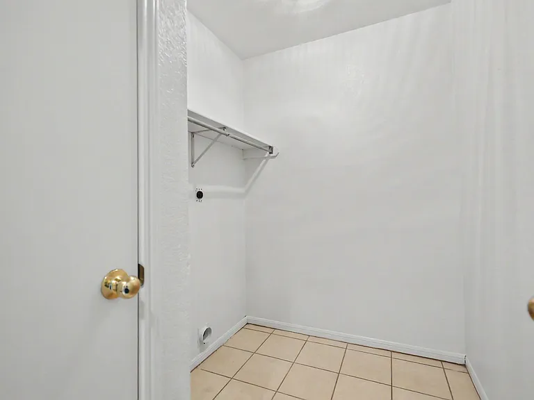 2813 Cantabrian Dr, Killeen — Photo 2