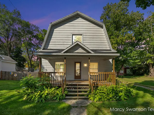 152 Washington St, Sunfield, MI 48890