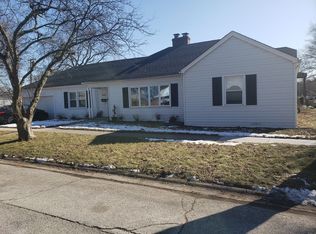 9201 S Tulley Ave, Oak Lawn, IL 60453