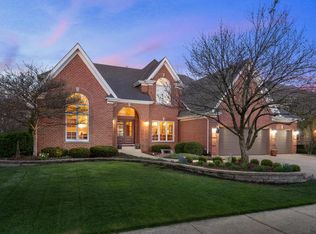 2508 Dewes Ln, Naperville, IL