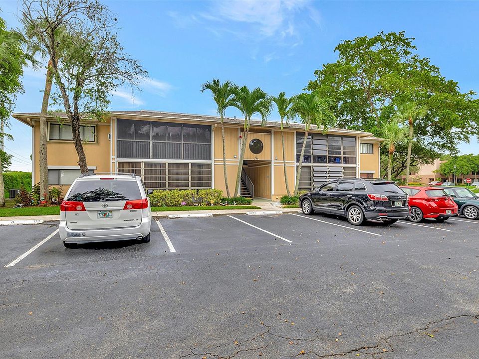 1st image of 7202 Ashmont Circle #213