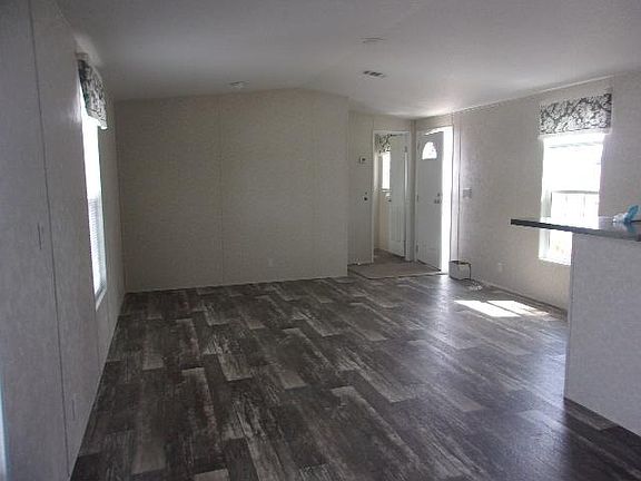 5th image of 2170 Greenbrier Village Loop #102