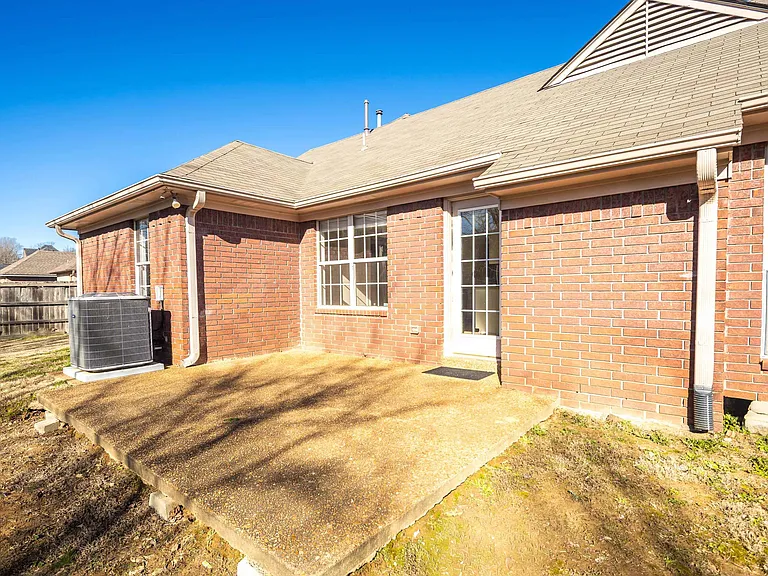 7775 Shadow Elm Ln — Photo 29