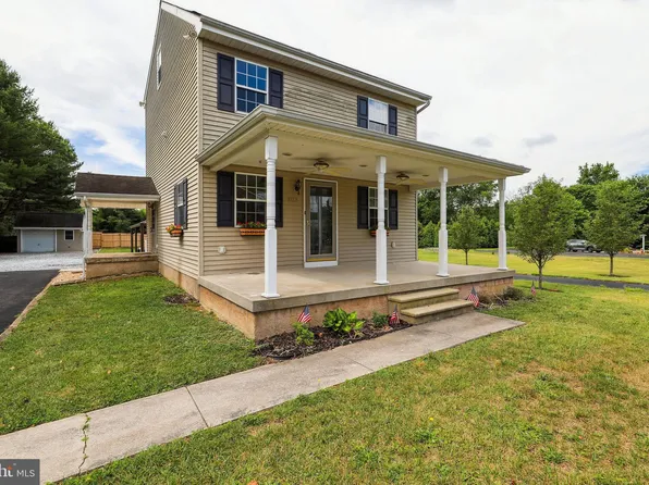 303 Ewan Rd, Mullica Hill, NJ 08062