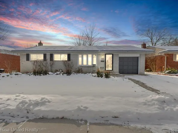 35429 Elmira St, Livonia, MI 48150