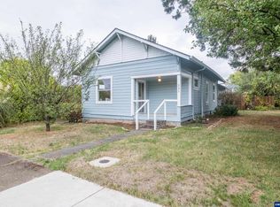 235 S 18th St, Philomath, OR 97370