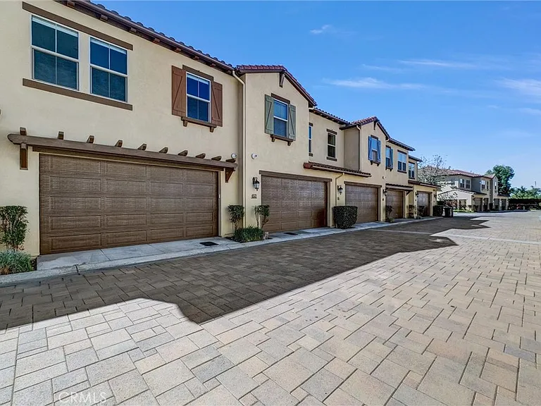453 Estrella Ln — Photo 28