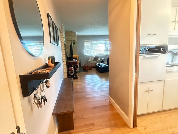 4th image of 6955 SW Rollingwood Dr
