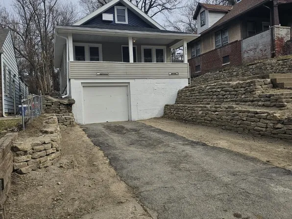 3229 N 41st St, Omaha, NE 68111