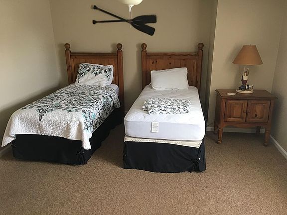 Third Floor Back Bedroom