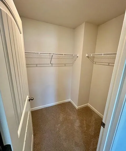 2728 Piper Dr S — Photo 17