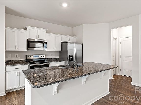 7th image of this home
