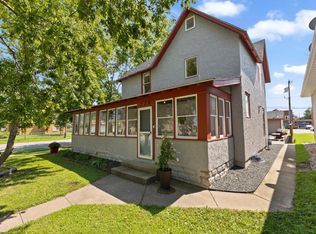 129 E Church St, Belle Plaine, MN 56011