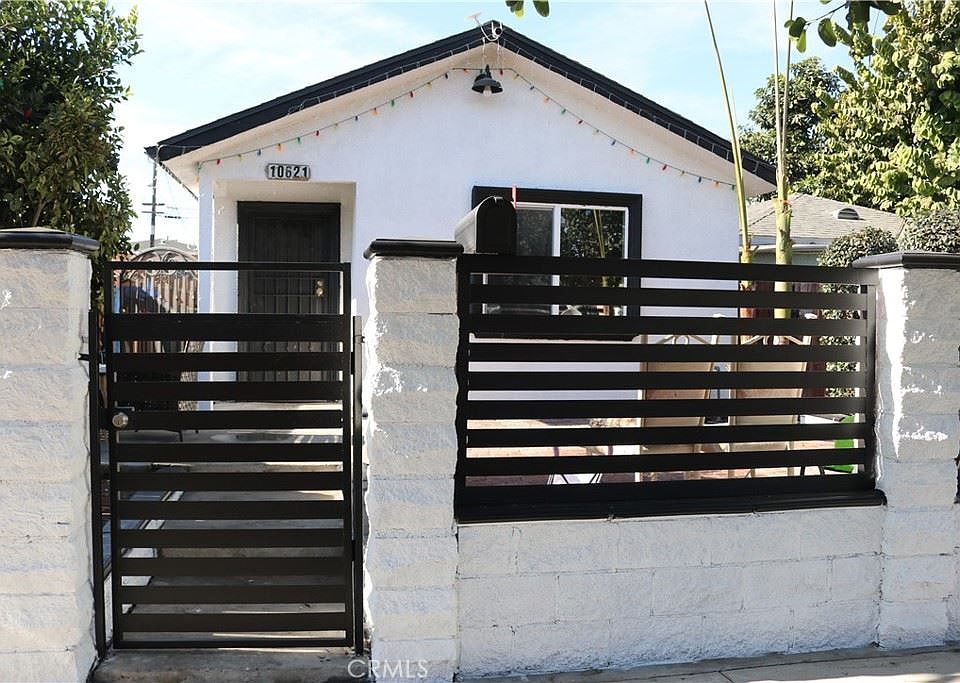 1st image of 10621 Kalmia St